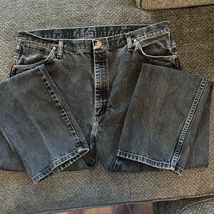 Wrangler Men's Relaxed Fit Black Jeans Sz 40x34